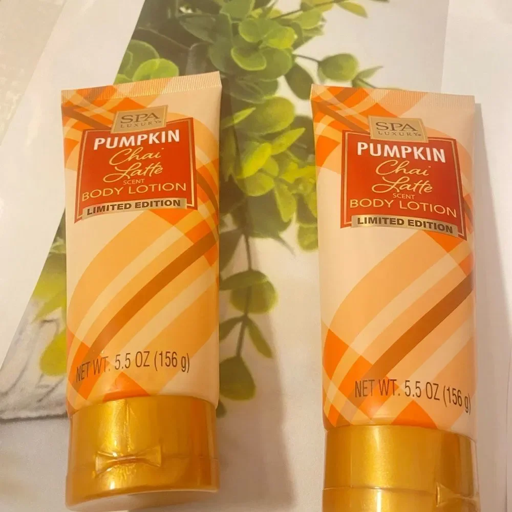 🛍️ Spa Luxury Pumpkin Chai Latte Scent Body Lotion Limited Edition 5.5oz-💥